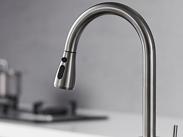 廚房水龍頭(tóu)